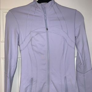Lululemon active sweater in light purple size 4